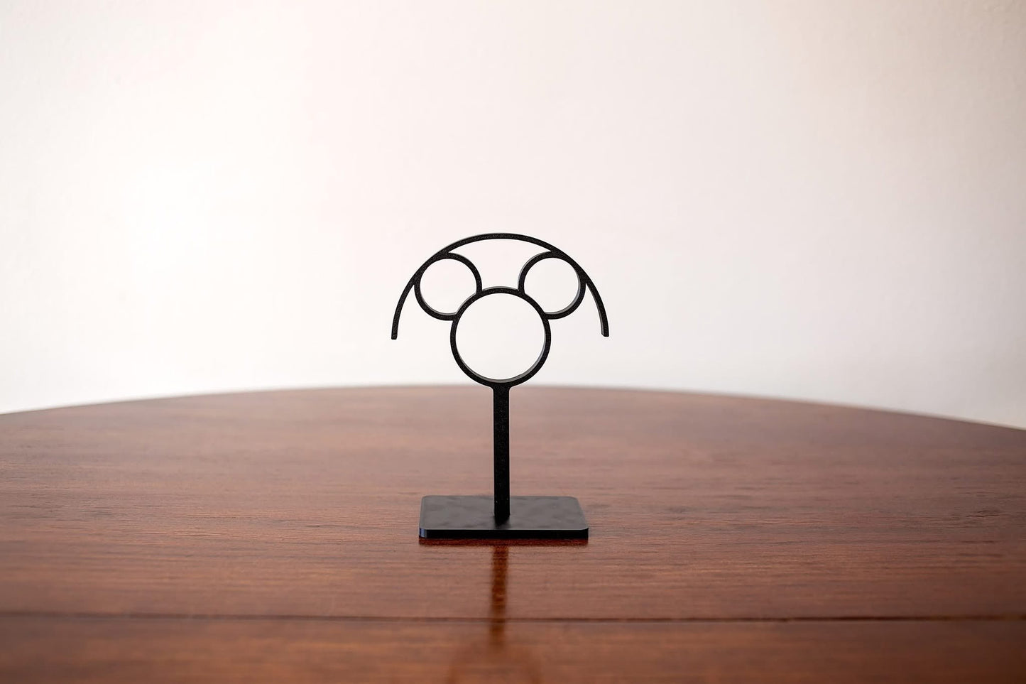 Minimalist Headband Display Stand